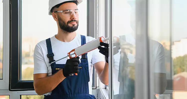 Window Frame Repair in Hunters Creek, FL